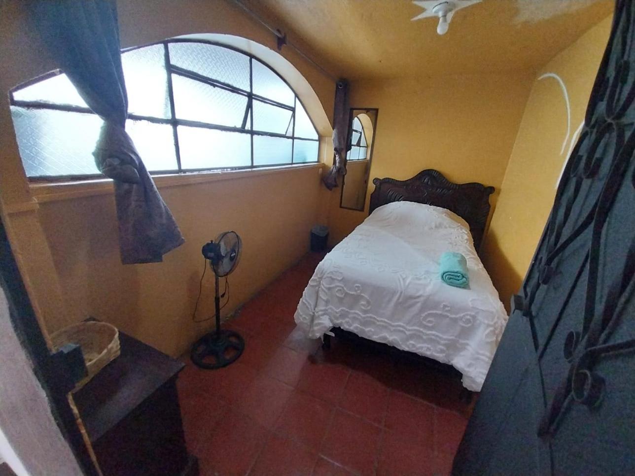 Hotel Alma Maya Antigua Екстер'єр фото