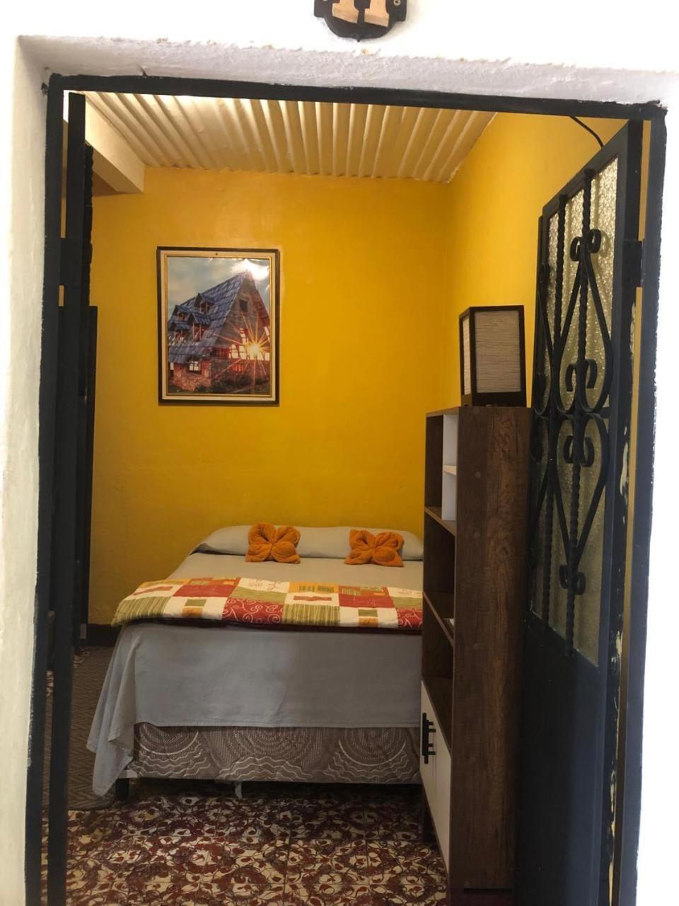 Hotel Alma Maya Antigua Екстер'єр фото