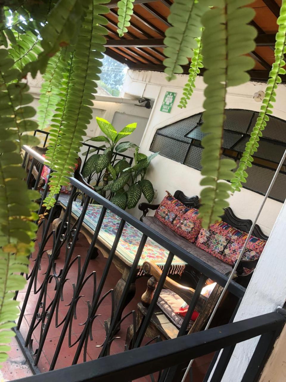 Hotel Alma Maya Antigua Екстер'єр фото